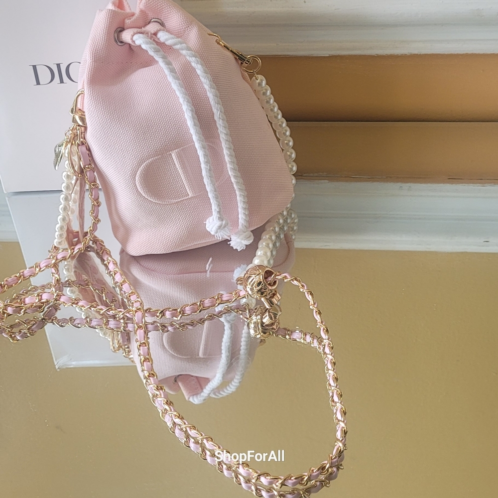 Dior - Picture 10 of 16